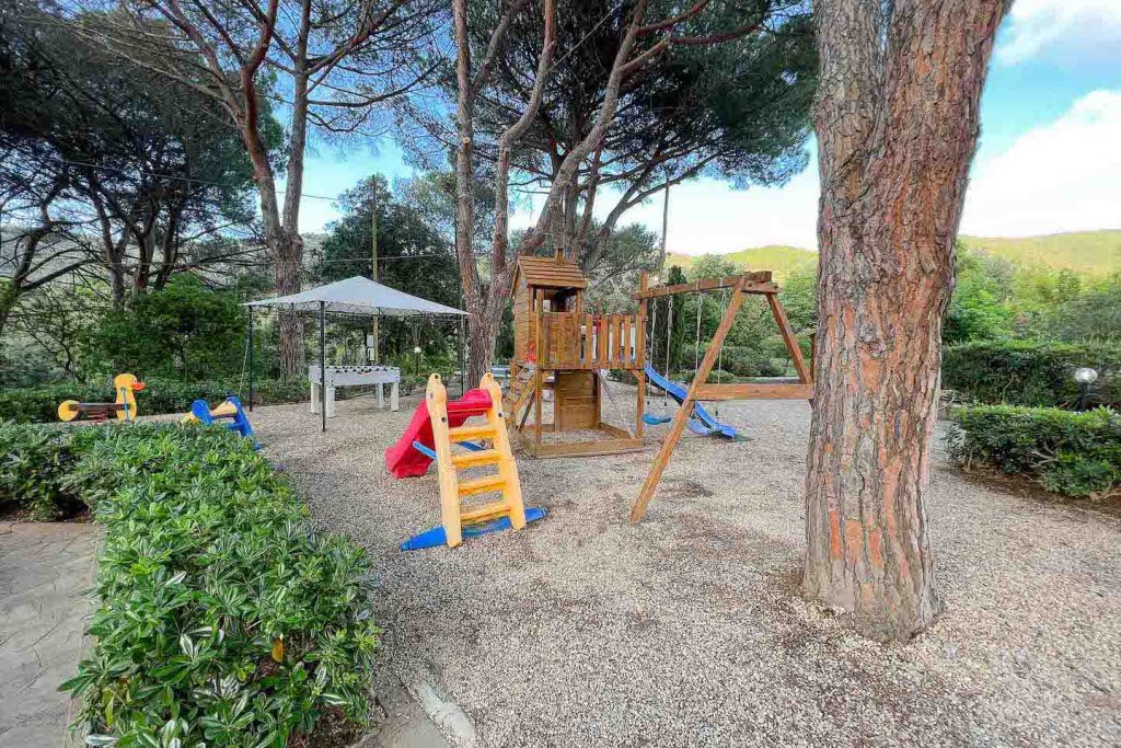 Playground esterno per bambini dell'Hotel Brigantino