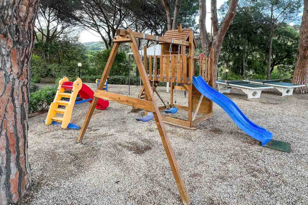 Playground esterno per bambini dell'Hotel Brigantino